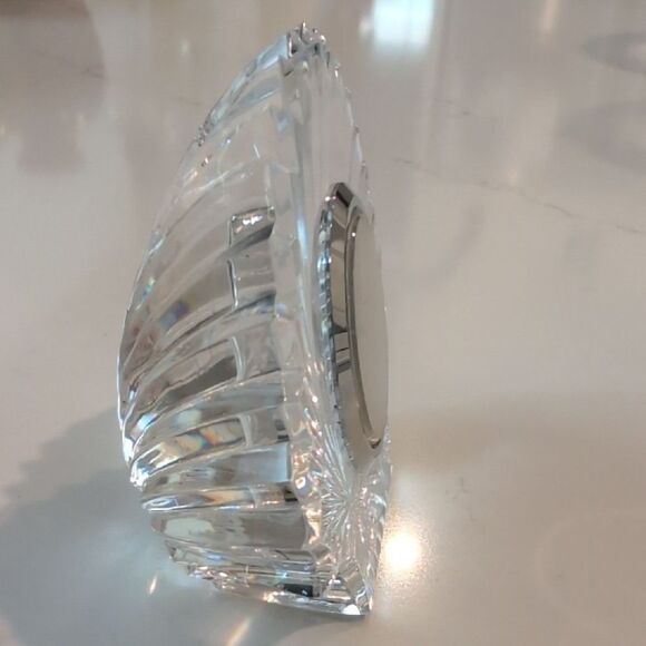 Waterford Crystal Shell Quartz Paperweight Desk Clock - Picture 4 of 6